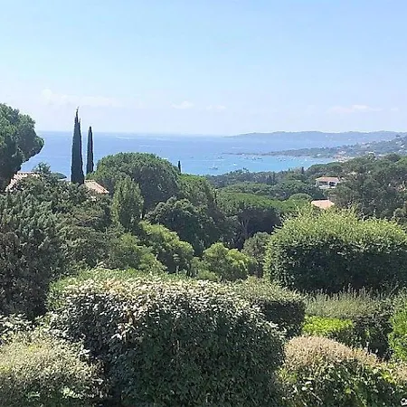 Vue Rare Résidence Les Coteaux De La Nartelle